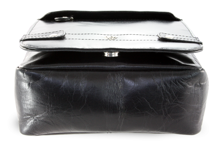 Malý černý pánský kožený crossbag s klopnou 215-1701-60 CRU