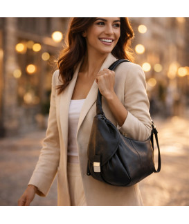 Černý kožený batůžek 311-1038-60